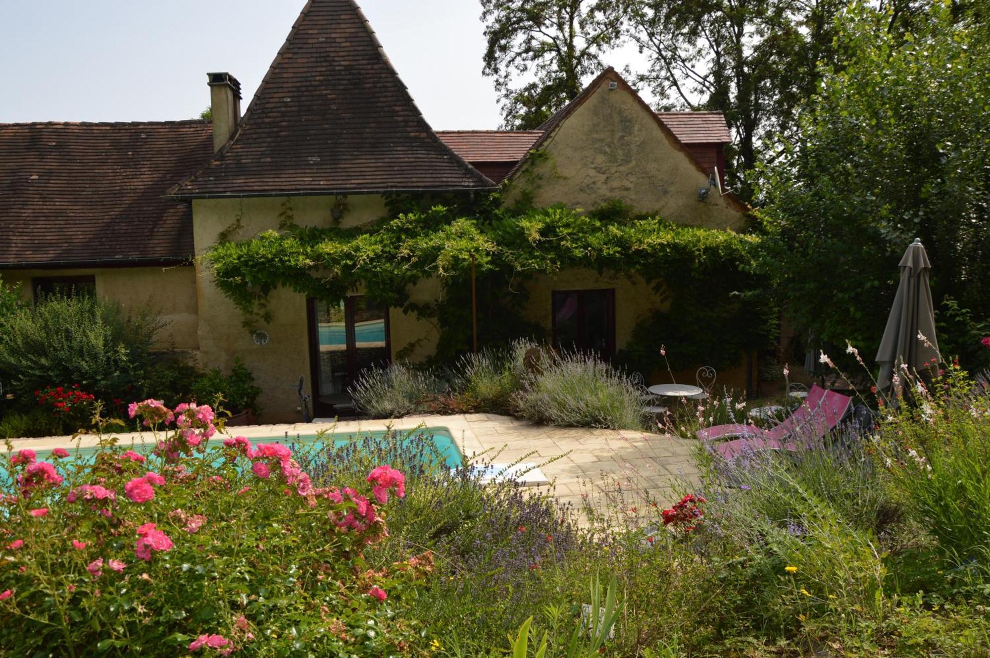 Les Deux Tours Bed & Breakfast Siorac-en-Périgord Екстериор снимка