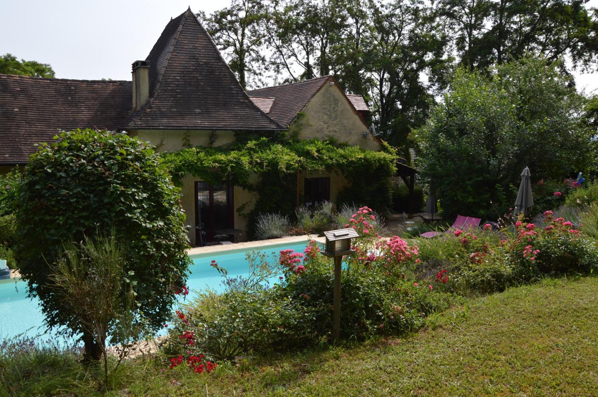 Les Deux Tours Bed & Breakfast Siorac-en-Périgord Екстериор снимка