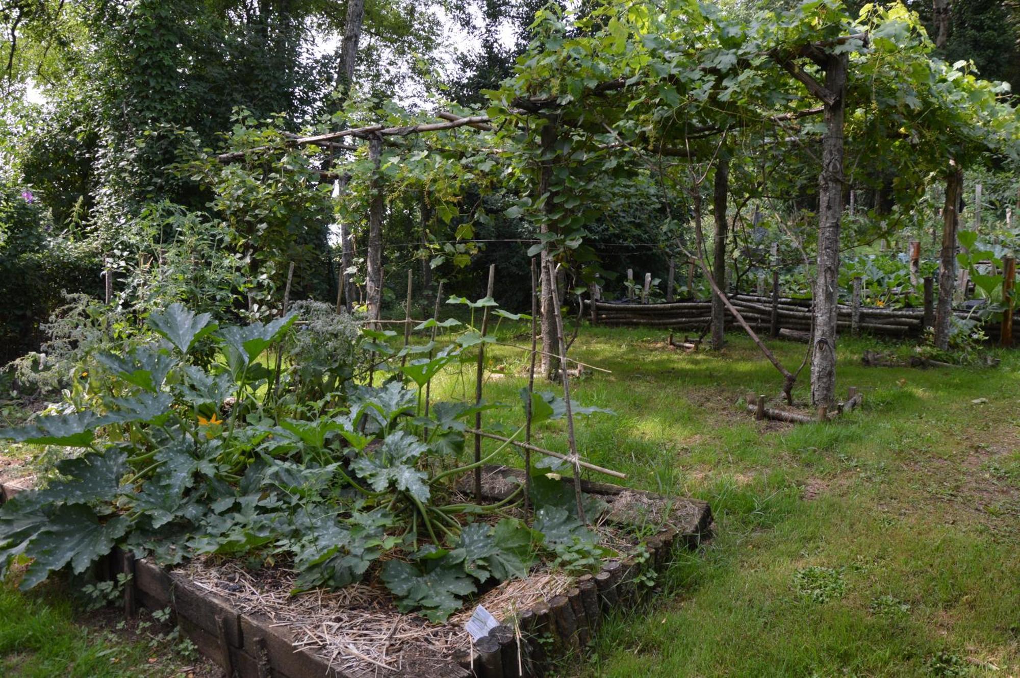 Les Deux Tours Bed & Breakfast Siorac-en-Périgord Екстериор снимка