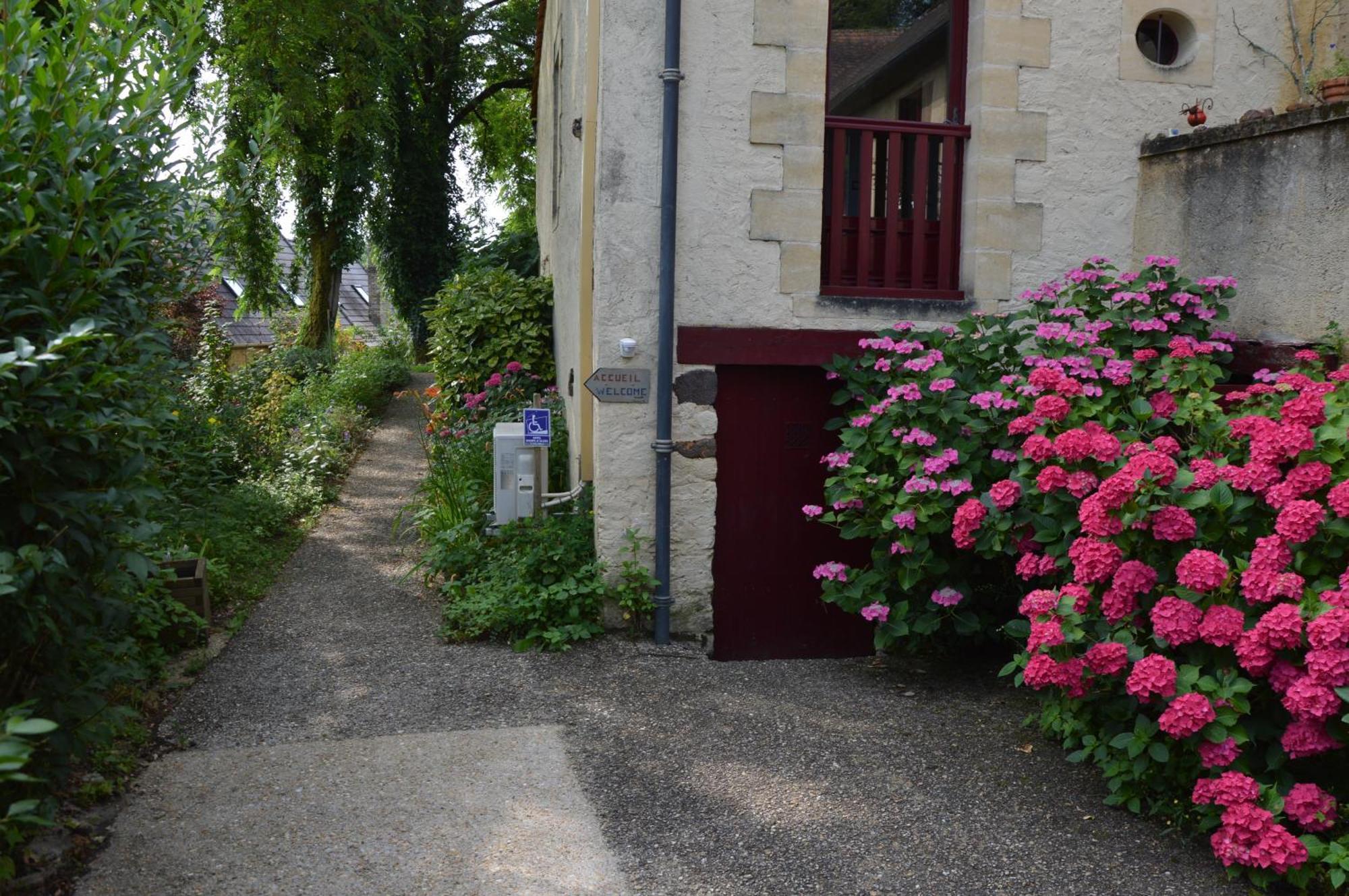 Les Deux Tours Bed & Breakfast Siorac-en-Périgord Екстериор снимка