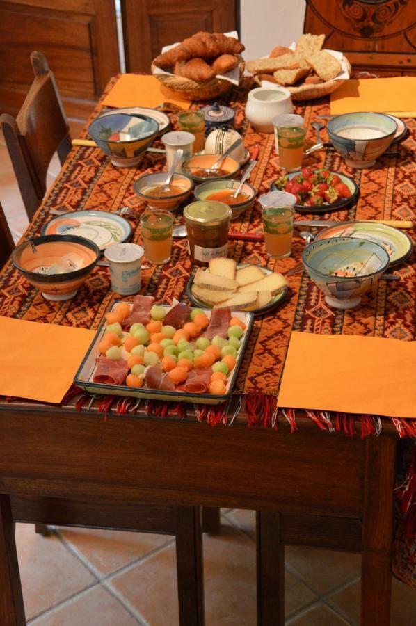 Les Deux Tours Bed & Breakfast Siorac-en-Périgord Екстериор снимка